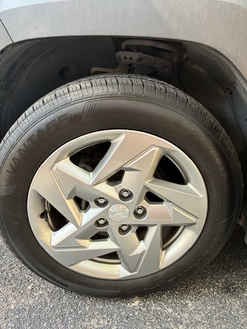 Cleaned wheel and dressed tire